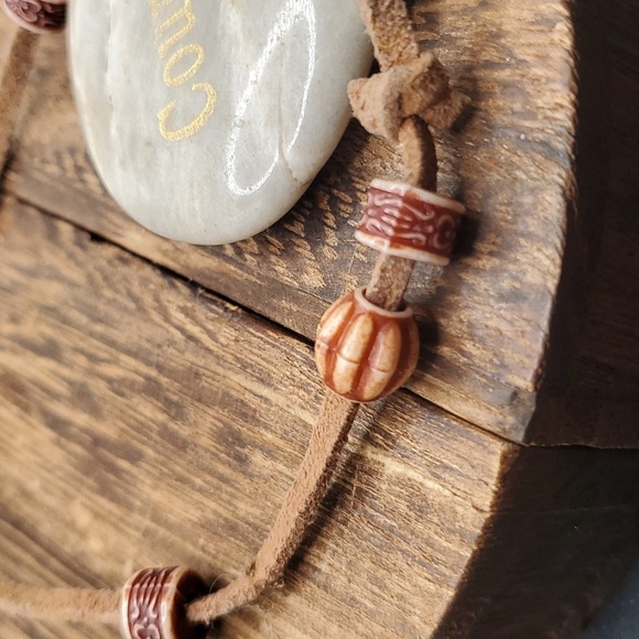 B2840 ornate lantern native anklet carved or can be bracelet leather - Picture 2 of 3